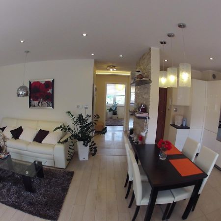 Apartament Alicja Appartamento Wałbrzych Esterno foto
